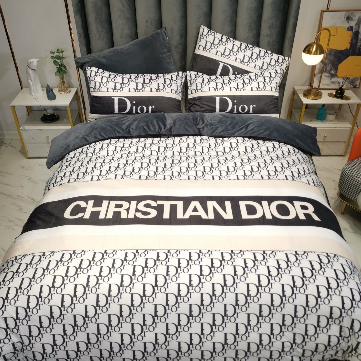 Luxury Branded Logo Classic Christian Dior Design Bed Sheet Crystal Velvet 4 Pieces Bedding Set