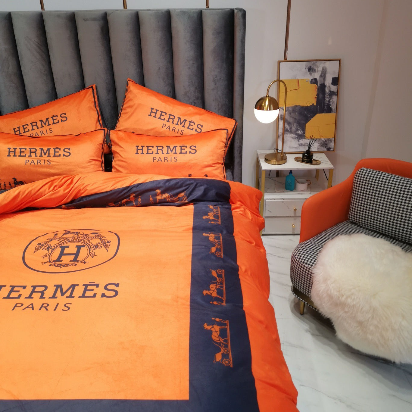 Hermes Classic Orange Black Luxury Branded Logo Design Bed Sheet Crystal Velvet 4 Pieces Bedding Set