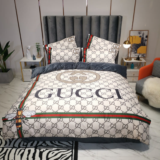 Gucci Double G Logo Design Bed Sheet Luxury Branded Crystal Velvet 4 Pieces Bedding Set