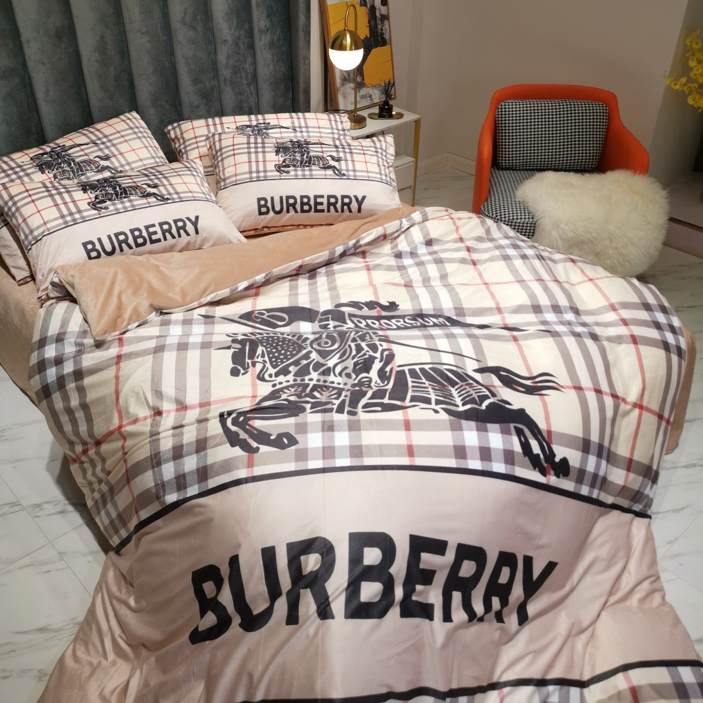 Classic Burberry Horse Rider Design Luxury Branded Logo Crystal Velvet Bedding Set