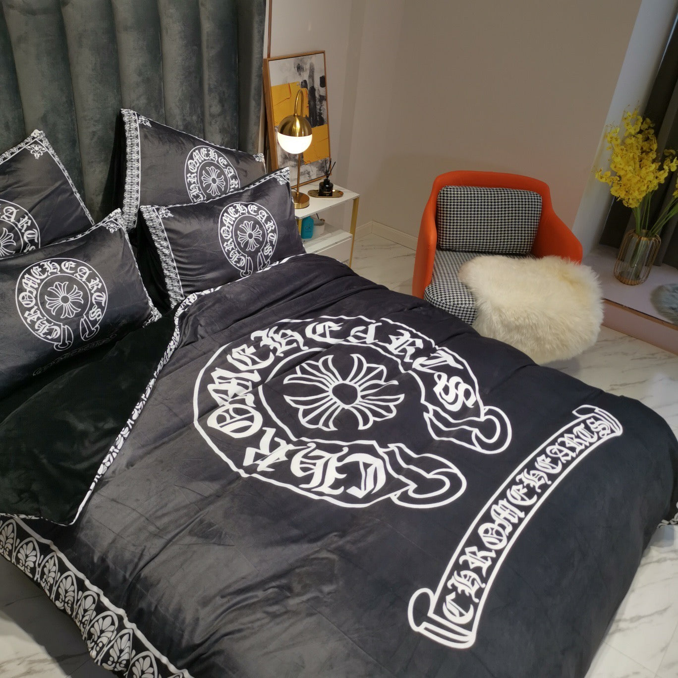 Chrome Heart Streetwear Branded Logo Crystal Velvet Material 4 Pieces Bedding Set