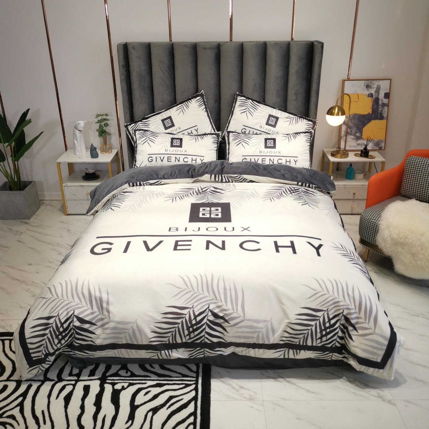 Givenchy Luxury Branded Logo Design Bed Sheet Crystal Velvet 4 Pieces Bedding Set