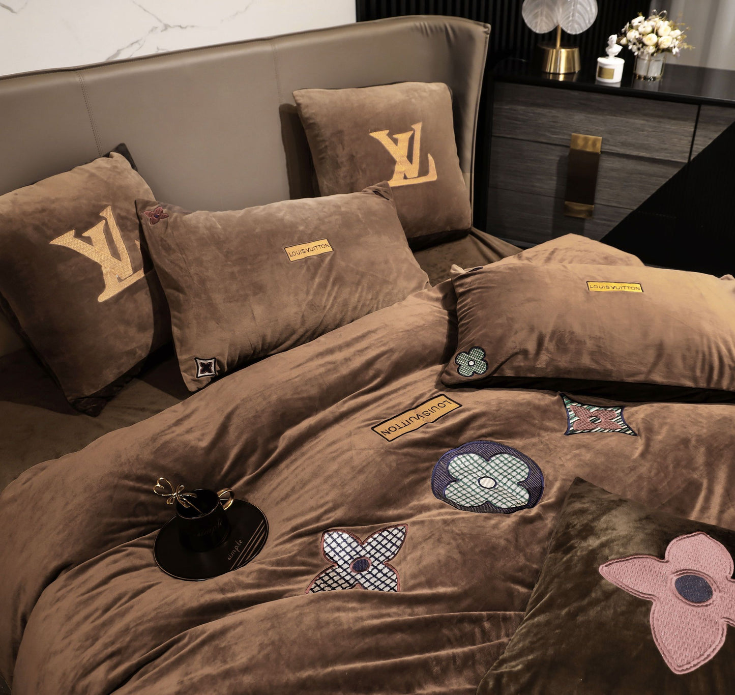 Louis Vuitton Brown Milk Velvet Bedding Set