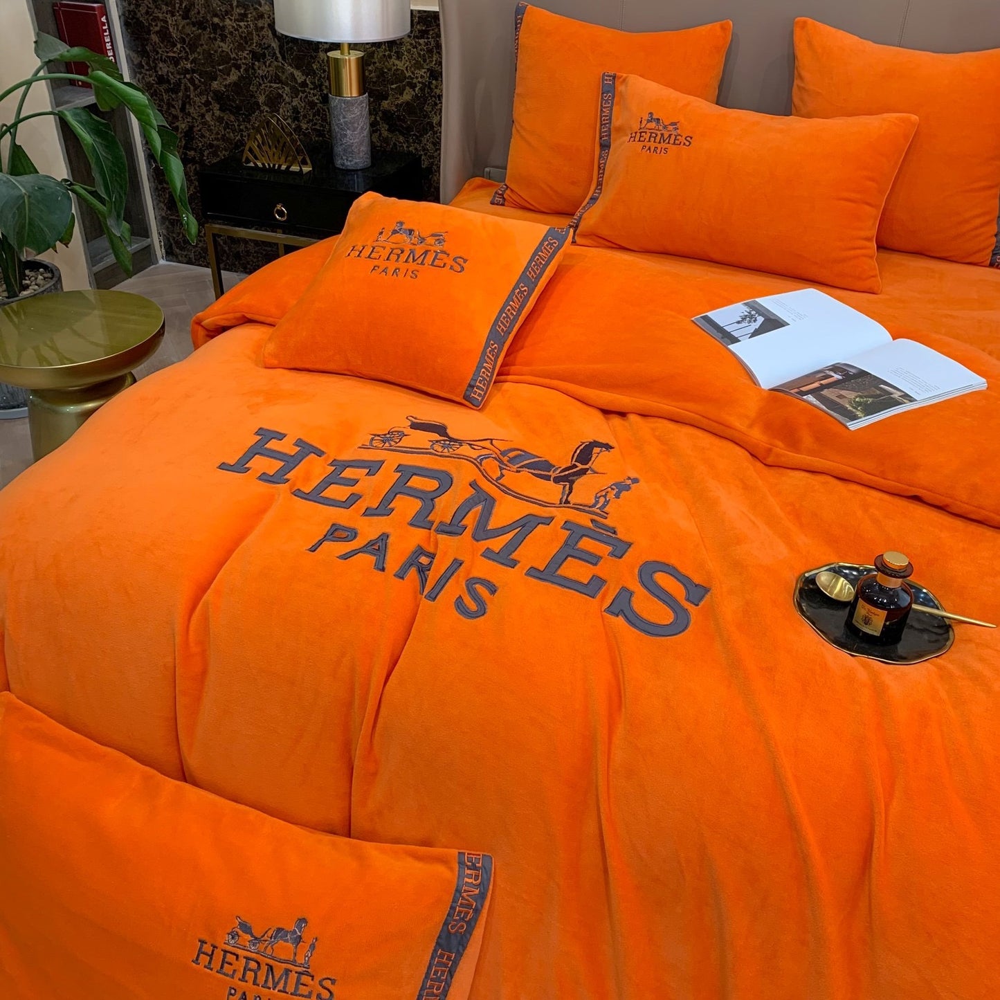 Classic Hermes Orange Milk Velvet Bedding Set