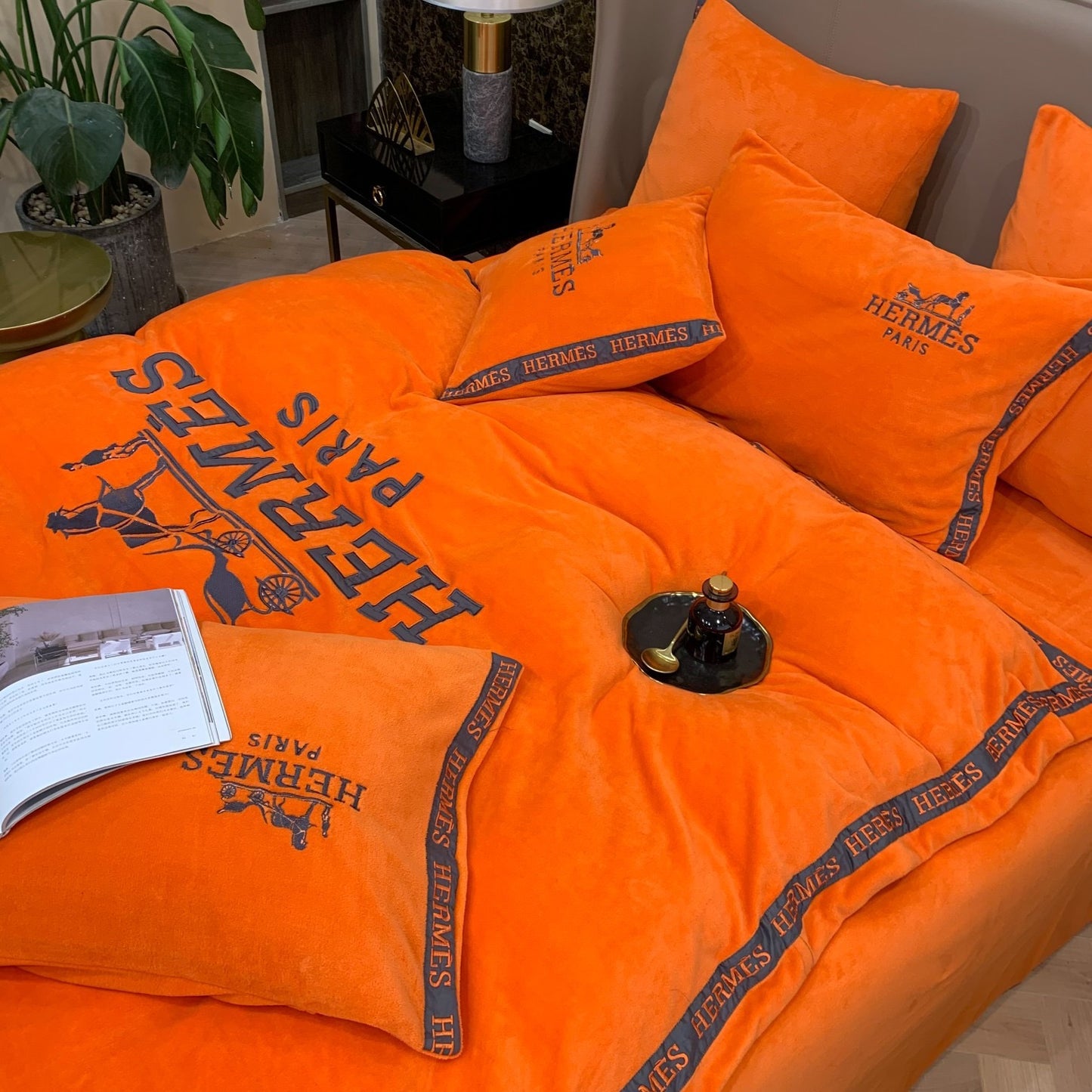 Classic Hermes Orange Milk Velvet Bedding Set