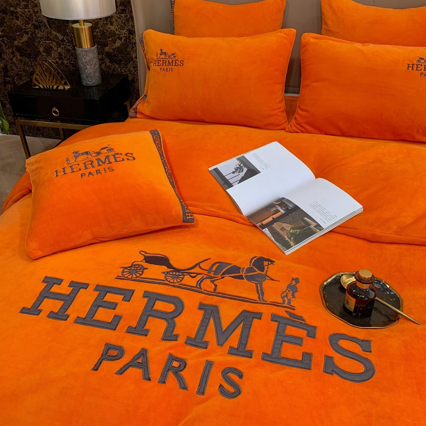 Classic Hermes Orange Milk Velvet Bedding Set