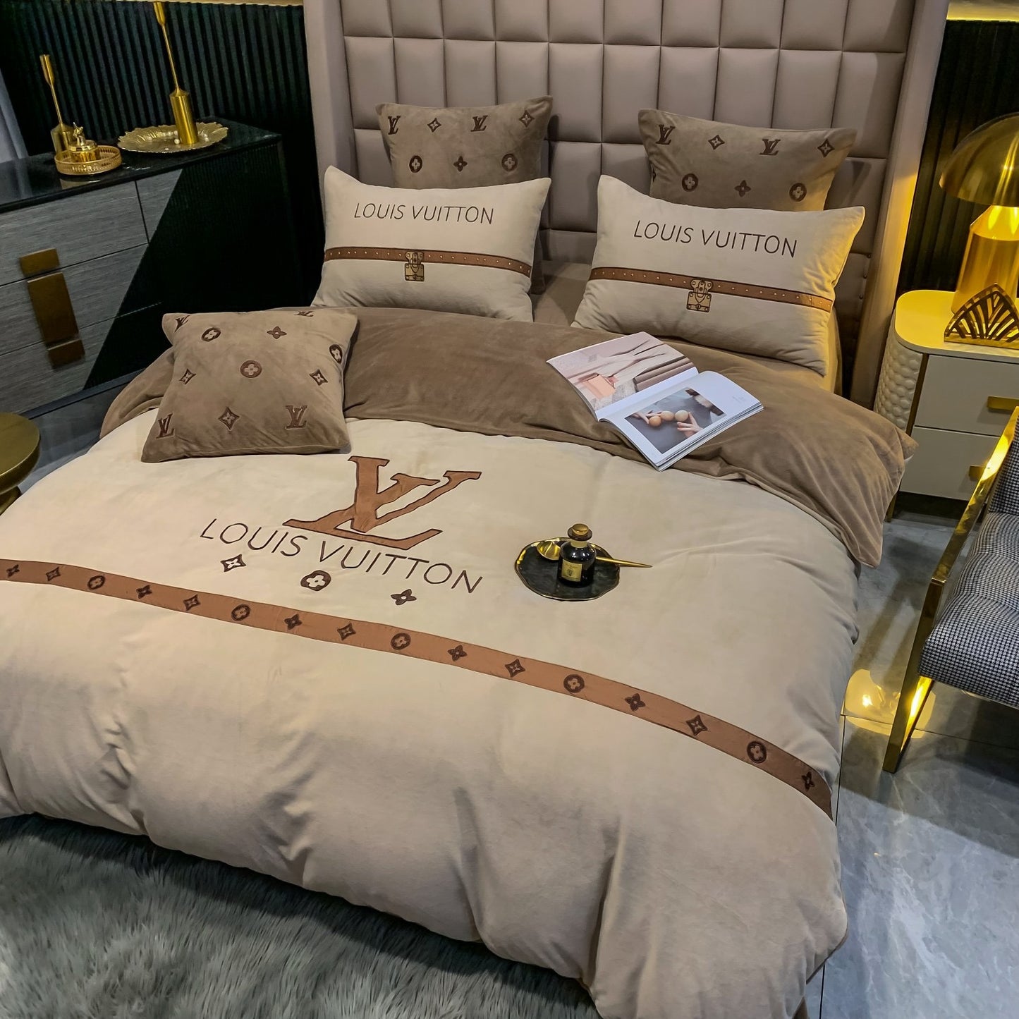 Louis Vuitton LV Milk Velvet Brown Bedding Set