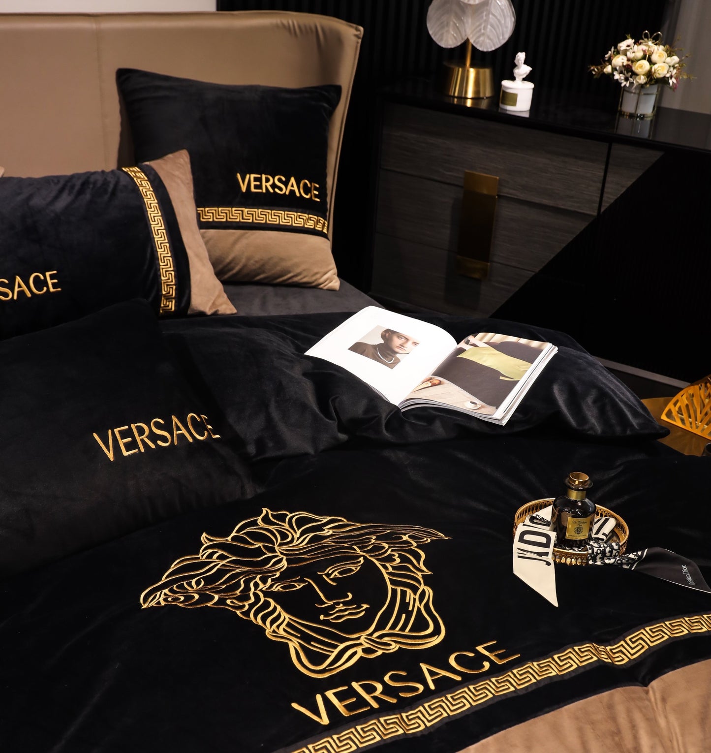 Luxury Black Gold Versace Medusa Milk Velvet Bedding Set