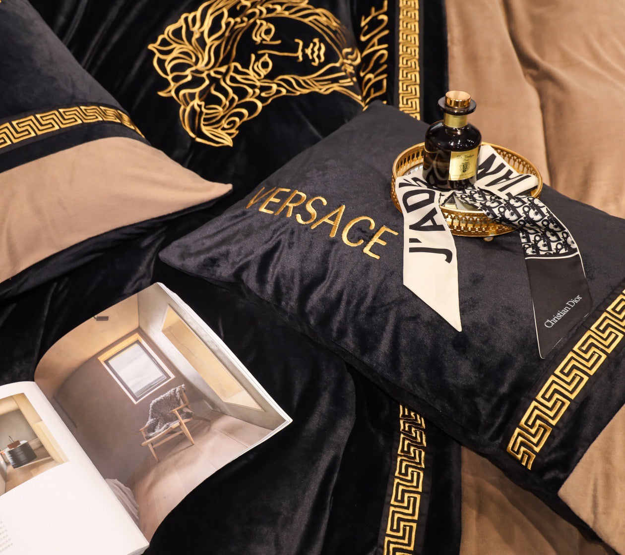 Luxury Black Gold Versace Medusa Milk Velvet Bedding Set