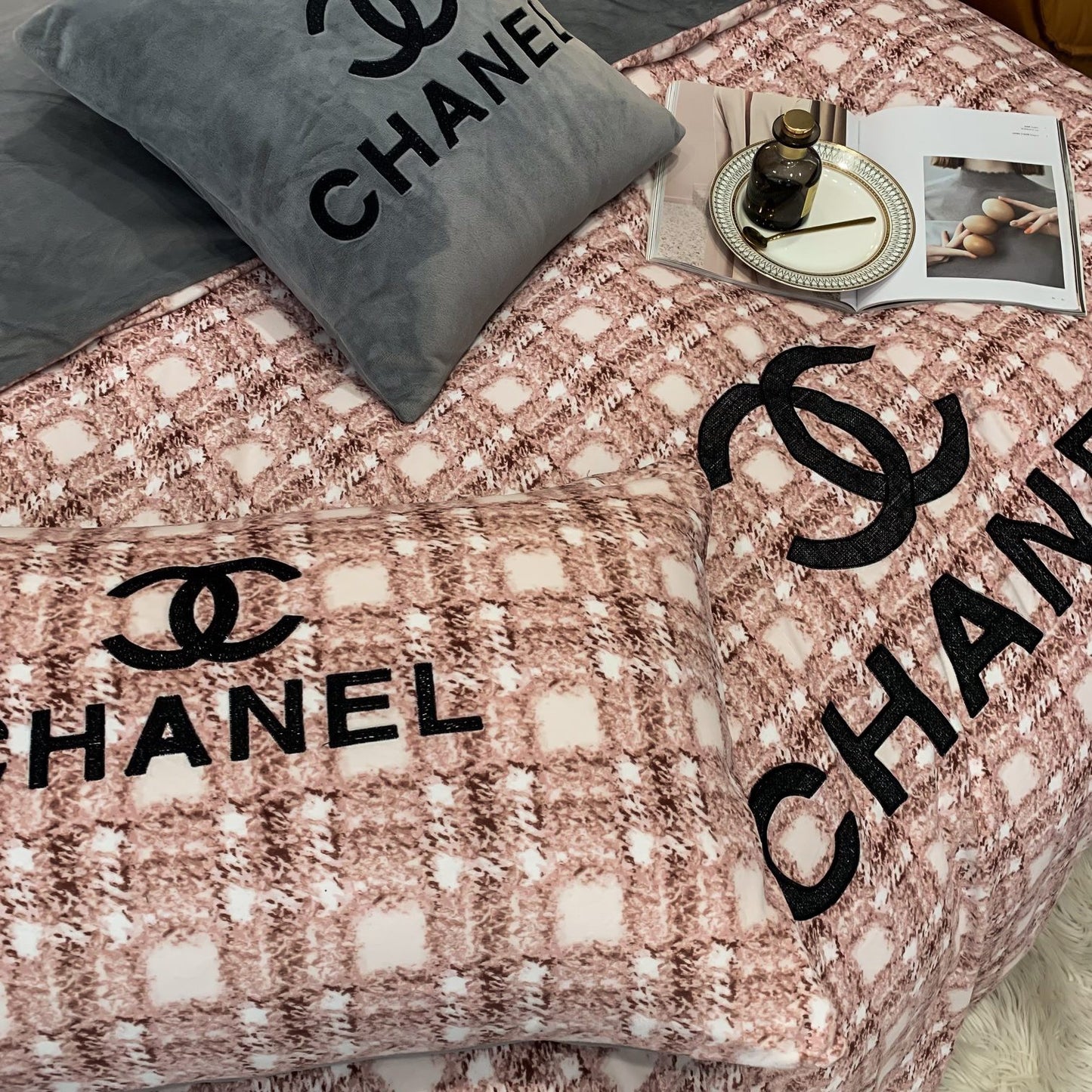 Pinky Fluffy Chanel Milk Velvet Bedding Set