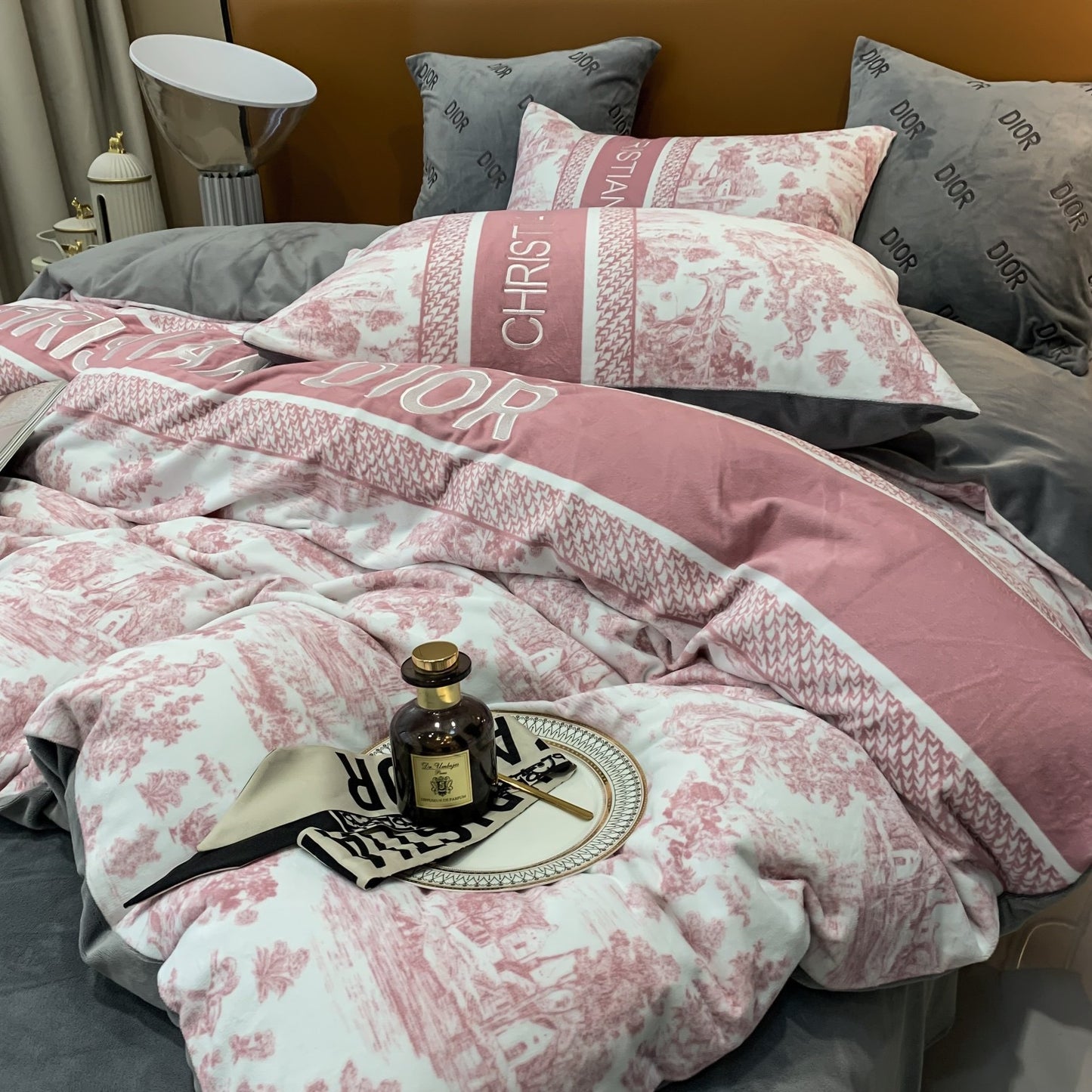 Pinky Christian Dior Milk Velvet Bedding Set