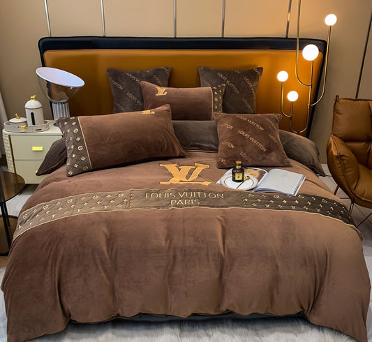 Louis Vuitton Brown Milk Velvet LV Bedding Set