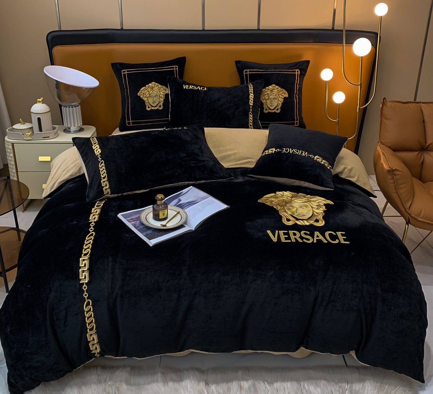 Classic Medusa Design Versace Milk Velvet Bedding Set