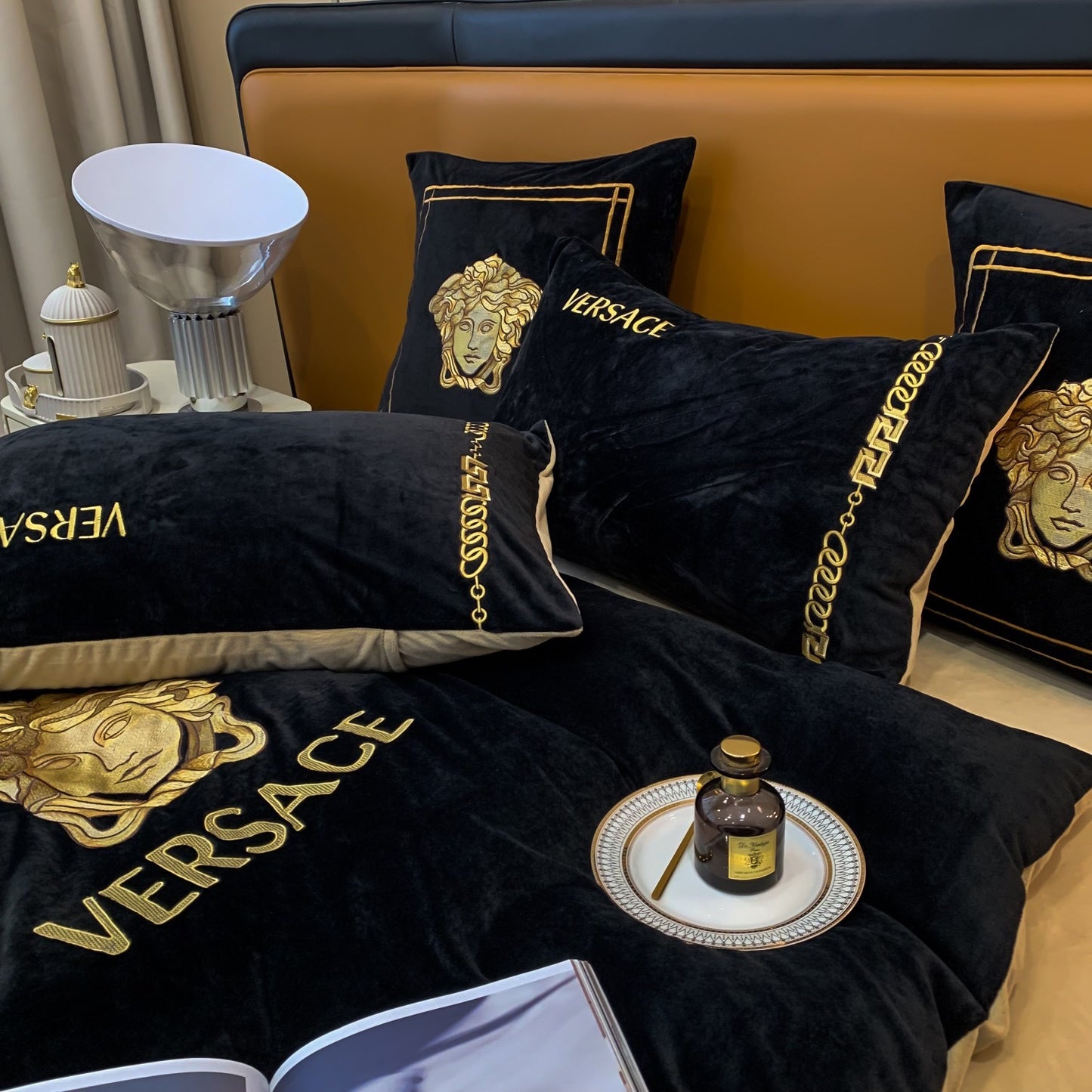 Classic Medusa Design Versace Milk Velvet Bedding Set