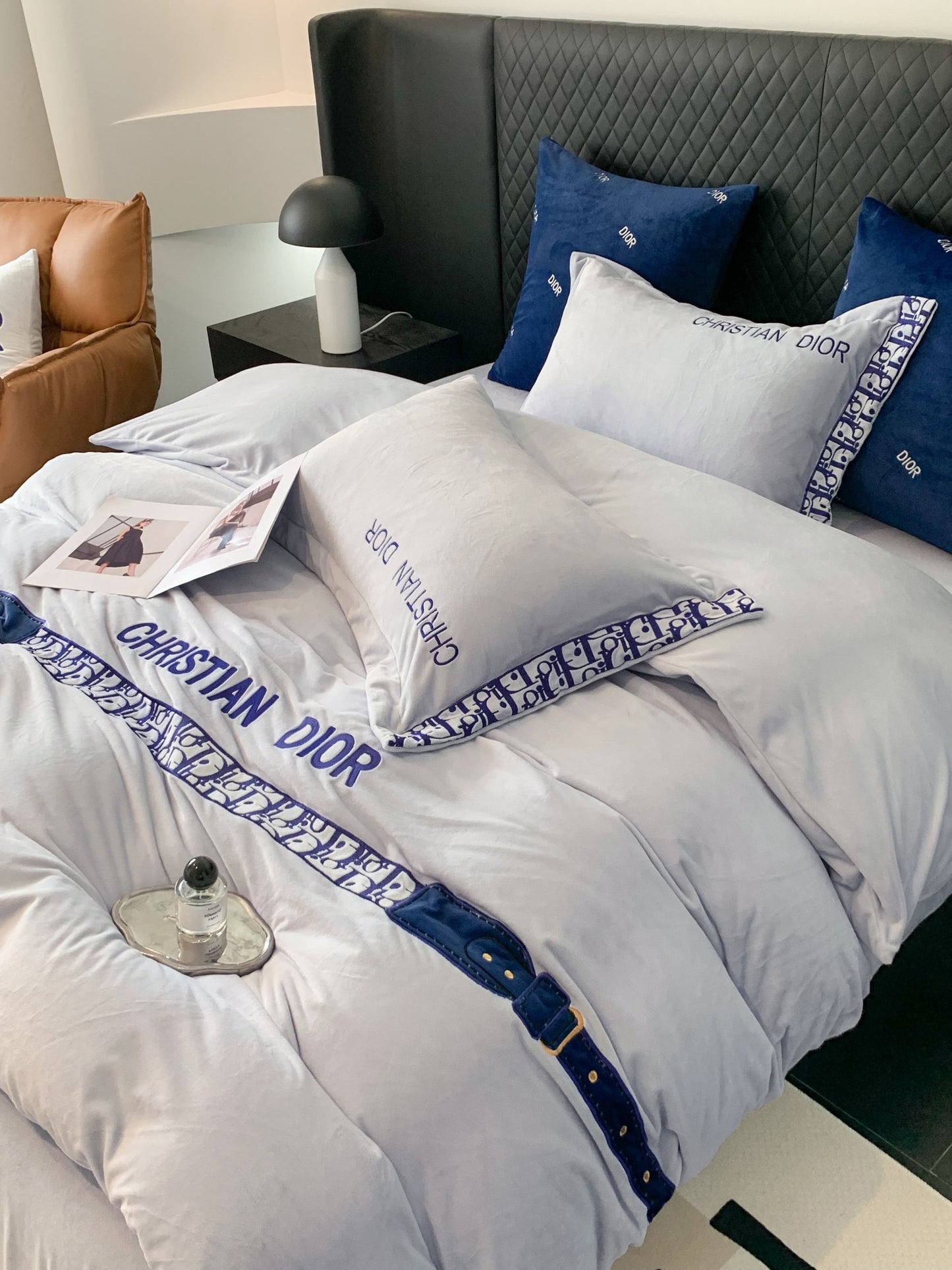 Simple Blue Christian Dior Design Milk Velvet Bedding Set