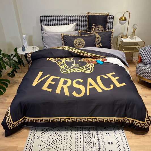 Versace Medusa Black Gold Real Silk Material Bedding Set