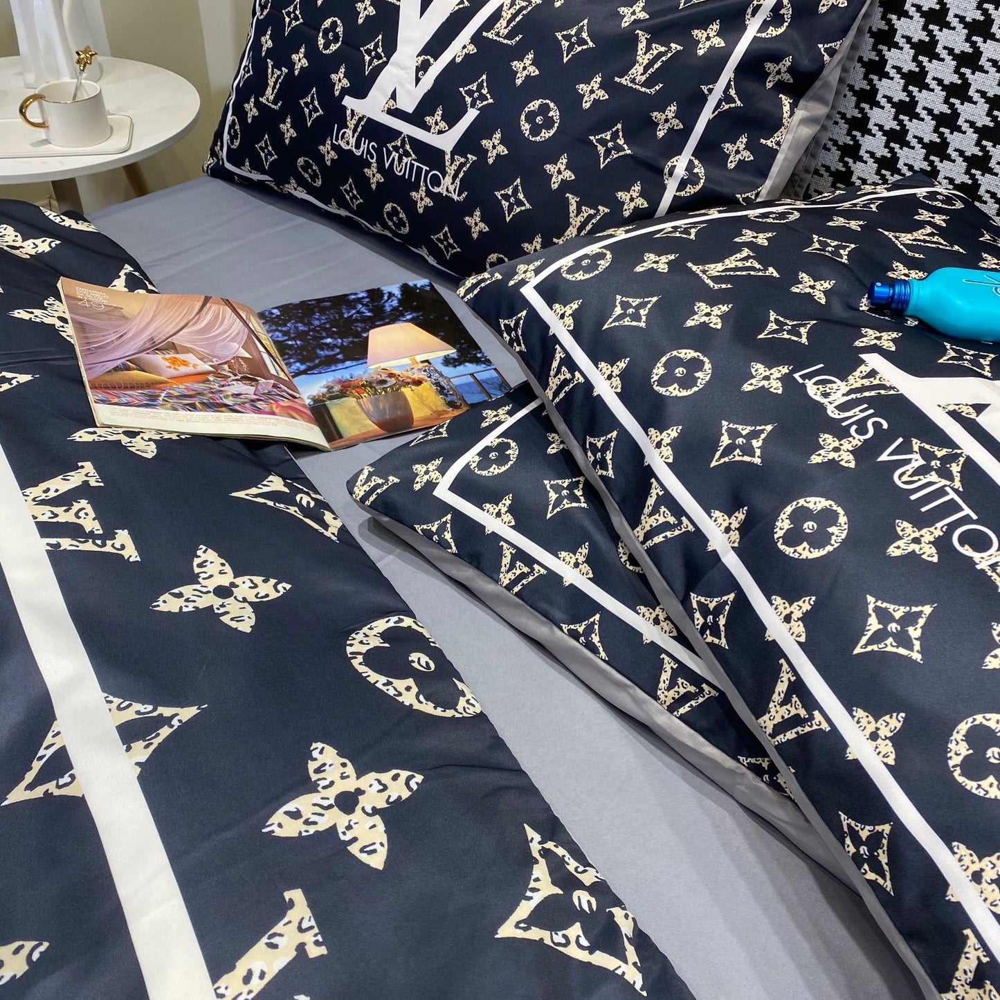 Louis Vuitton Classic LV Logo Real Silk Material Bedding Set