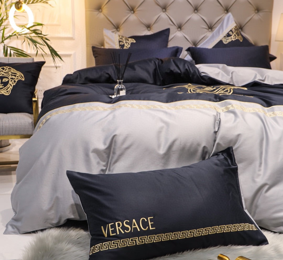 Versace Medusa Black Grey Bed Sheet Luxury Branded Logo Egyptian Cotton 4 Pieces Bedding Set