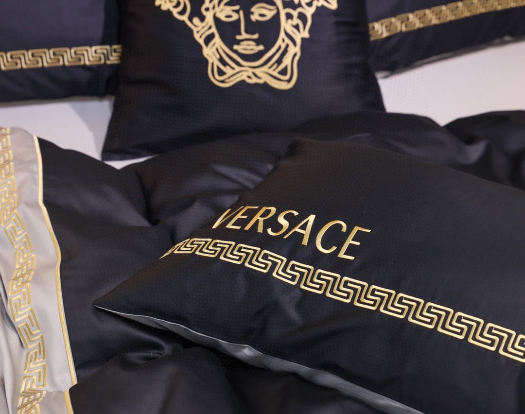 Versace Medusa Black Grey Bed Sheet Luxury Branded Logo Egyptian Cotton 4 Pieces Bedding Set