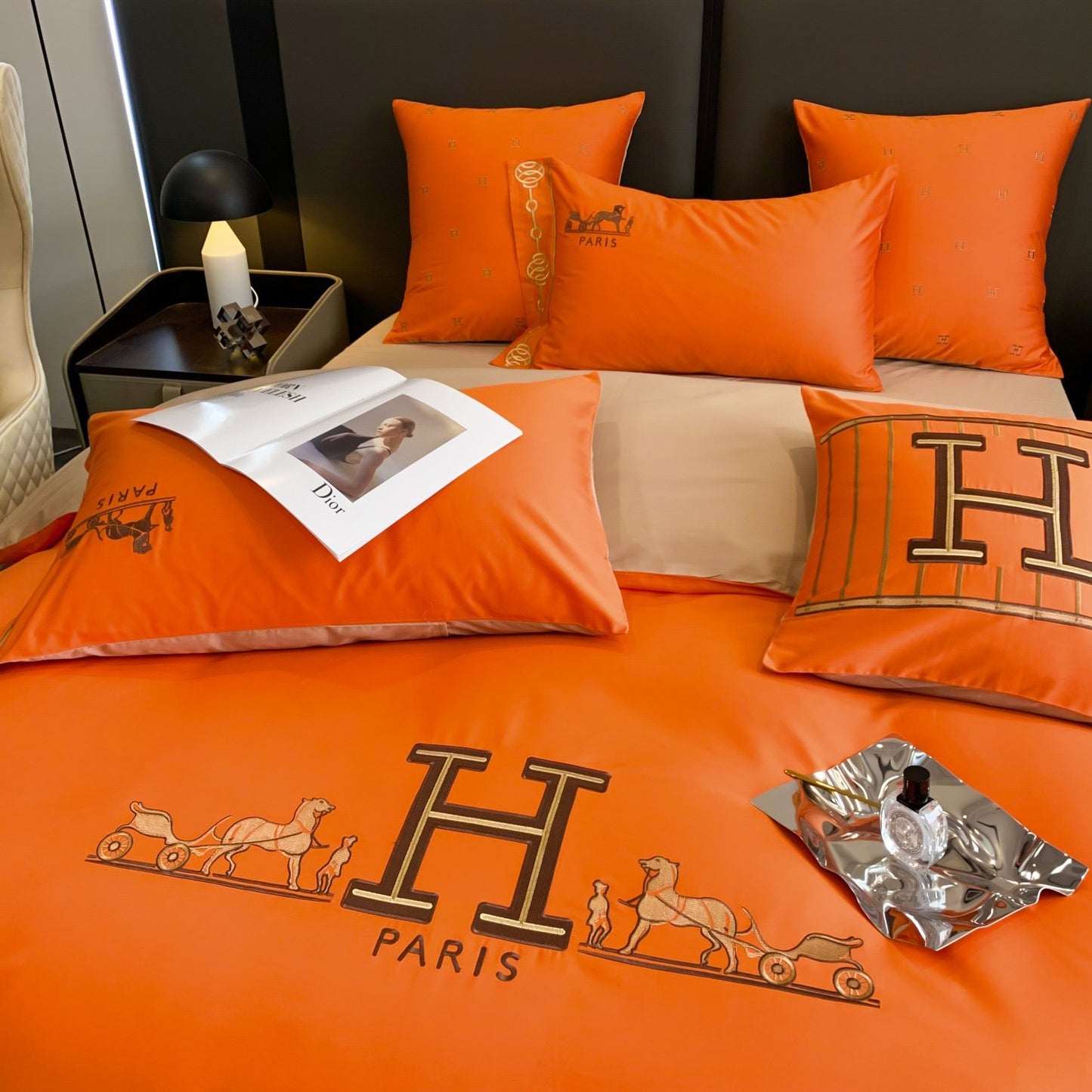 Classic Hermes Orange Luxury Branded Logo Design Bed Sheet Egyptian Cotton 4 Pieces Bedding Set