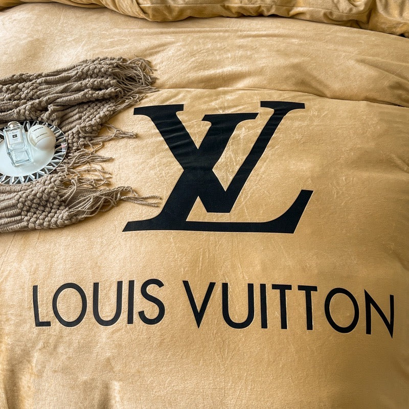 Plain Yellow Bed Sheet Black Louis Vuitton LV Luxury Branded Logo Crystal Velvet Bedding Set