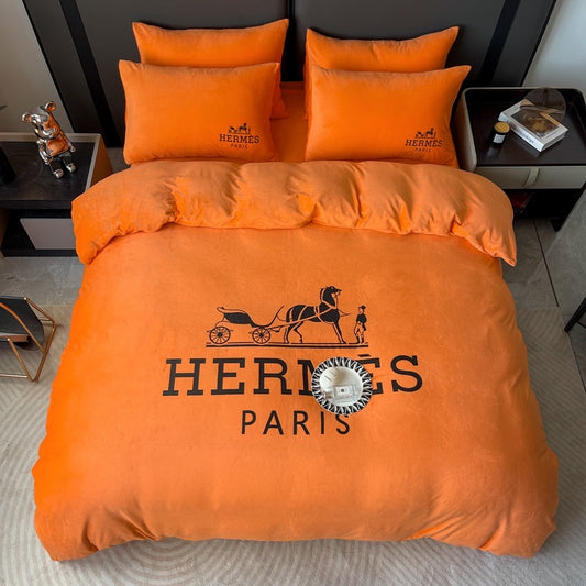 Classic Hermes Orange Design Plain Logo Crystal Velvet Luxury Branded Bedding Set