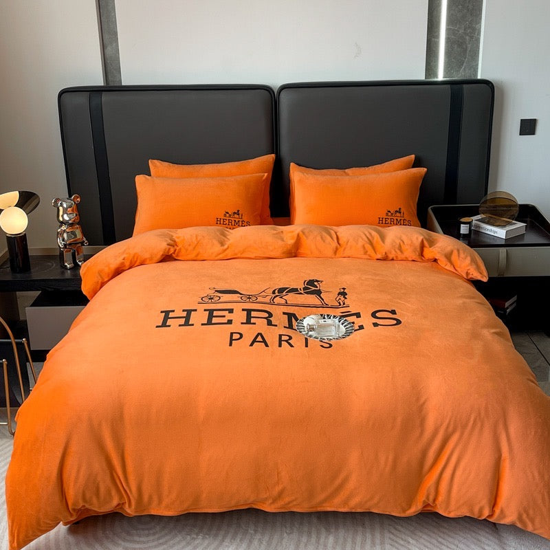 Classic Hermes Orange Design Plain Logo Crystal Velvet Luxury Branded Bedding Set