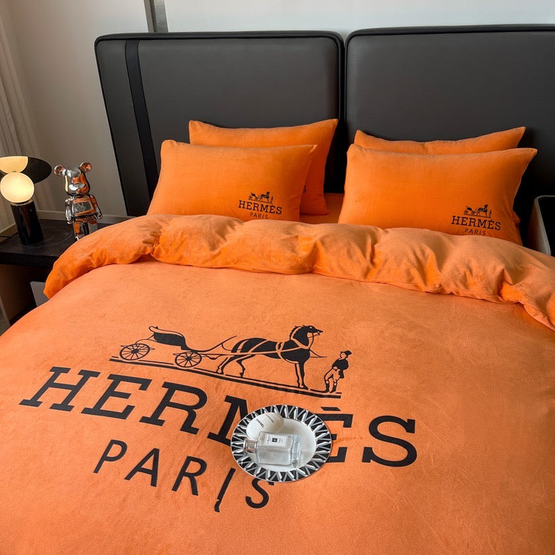 Classic Hermes Orange Design Plain Logo Crystal Velvet Luxury Branded Bedding Set