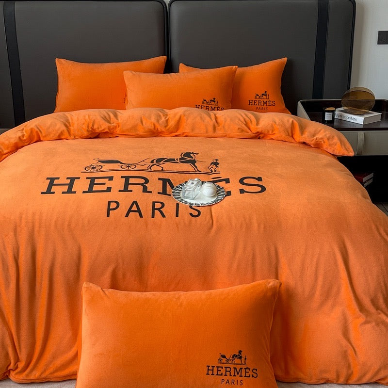 Classic Hermes Orange Design Plain Logo Crystal Velvet Luxury Branded Bedding Set