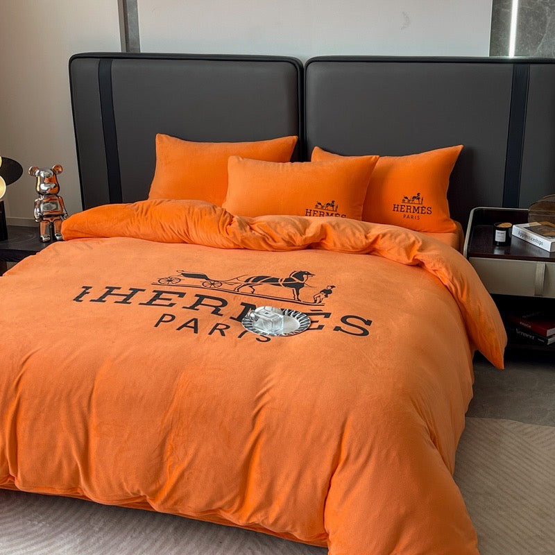 Classic Hermes Orange Design Plain Logo Crystal Velvet Luxury Branded Bedding Set