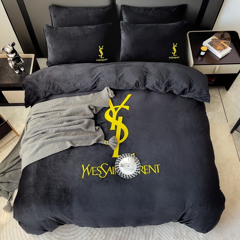 Yves Saint Laurent YSL Black Gold Plain Luxury Branded Logo Design Crystal Velvet Bedding Set