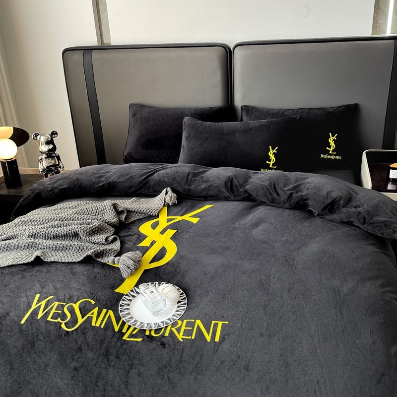 Yves Saint Laurent YSL Black Gold Plain Luxury Branded Logo Design Crystal Velvet Bedding Set