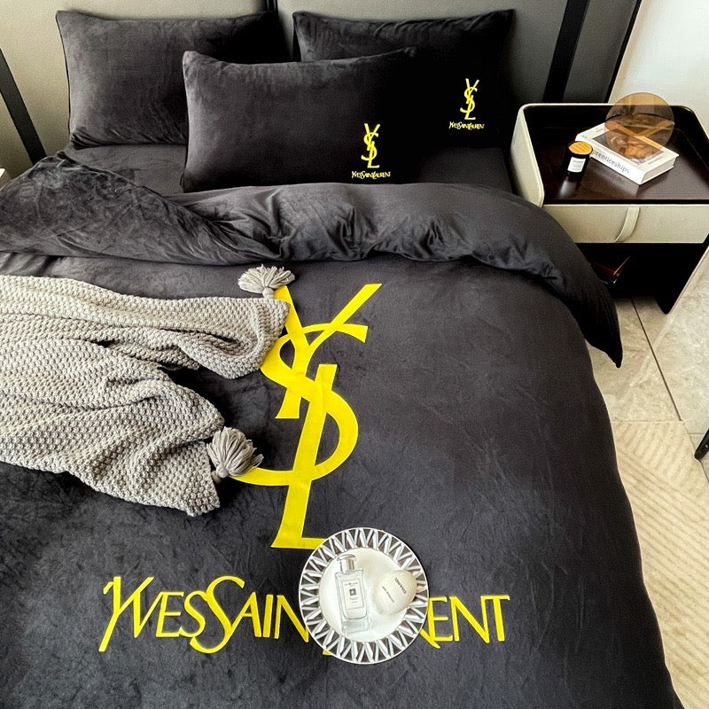 Yves Saint Laurent YSL Black Gold Plain Luxury Branded Logo Design Crystal Velvet Bedding Set