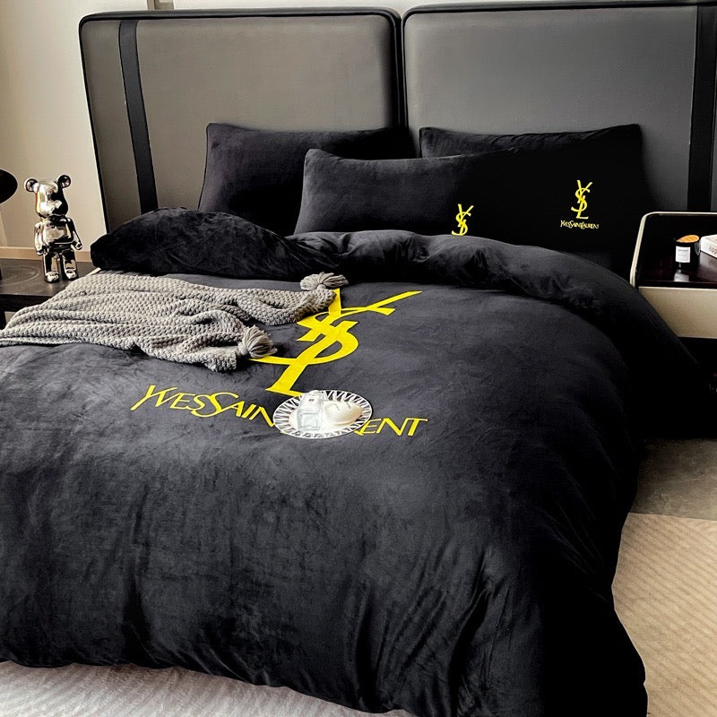 Yves Saint Laurent YSL Black Gold Plain Luxury Branded Logo Design Crystal Velvet Bedding Set