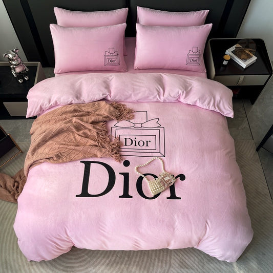 Plain Pink Luxury Branded Logo Christian Dior Design Crystal Velvet Bedding Set