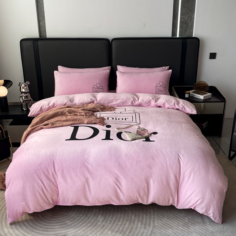 Plain Pink Luxury Branded Logo Christian Dior Design Crystal Velvet Bedding Set