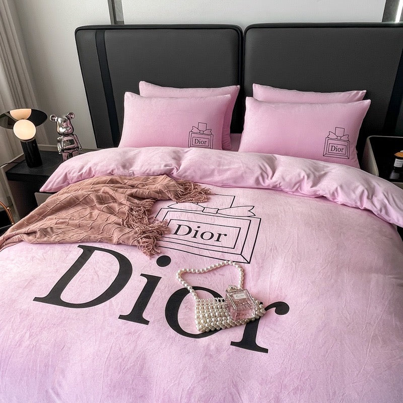 Plain Pink Luxury Branded Logo Christian Dior Design Crystal Velvet Bedding Set