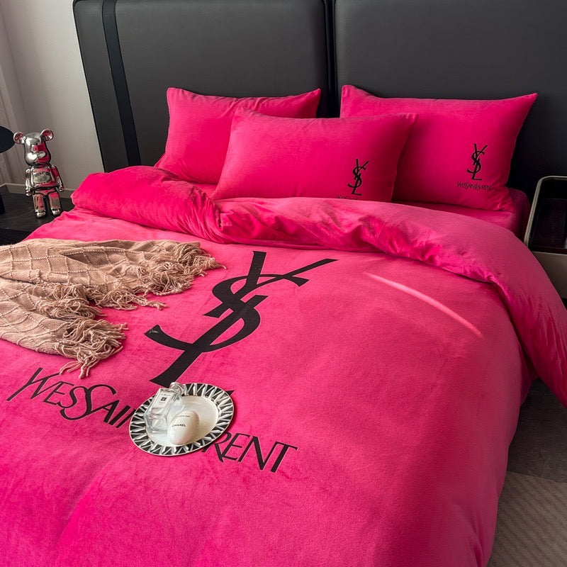 Plain Pink Yves Saint Laurent YSL Luxury Branded Logo Design Bed Sheet Crystal Velvet Bedding Set