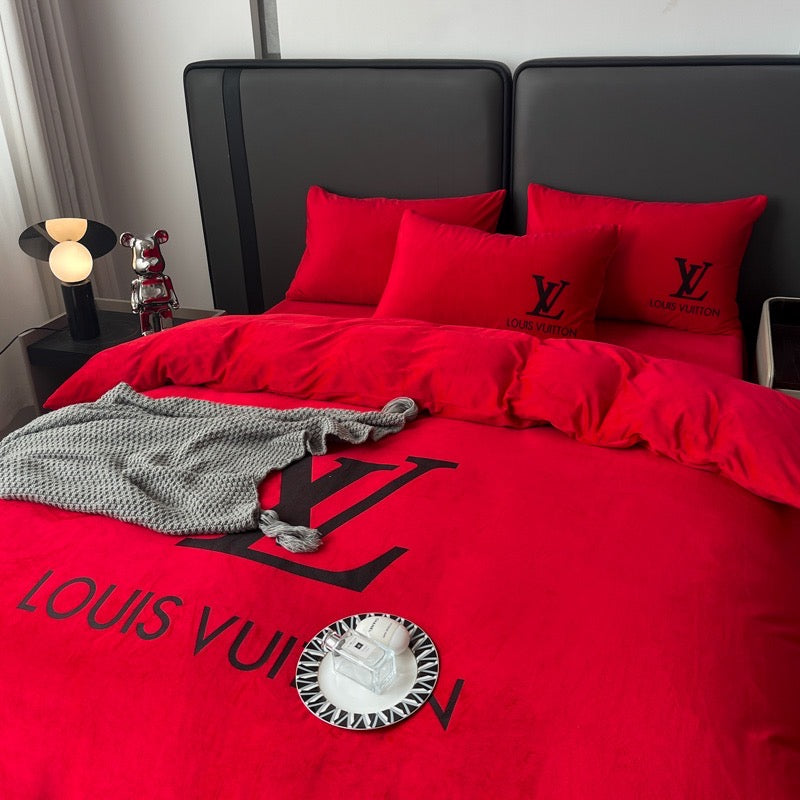 Plain Red Colour Bed Sheet Louis Vuitton LV Luxury Branded Logo Design Crystal Velvet Bedding Set