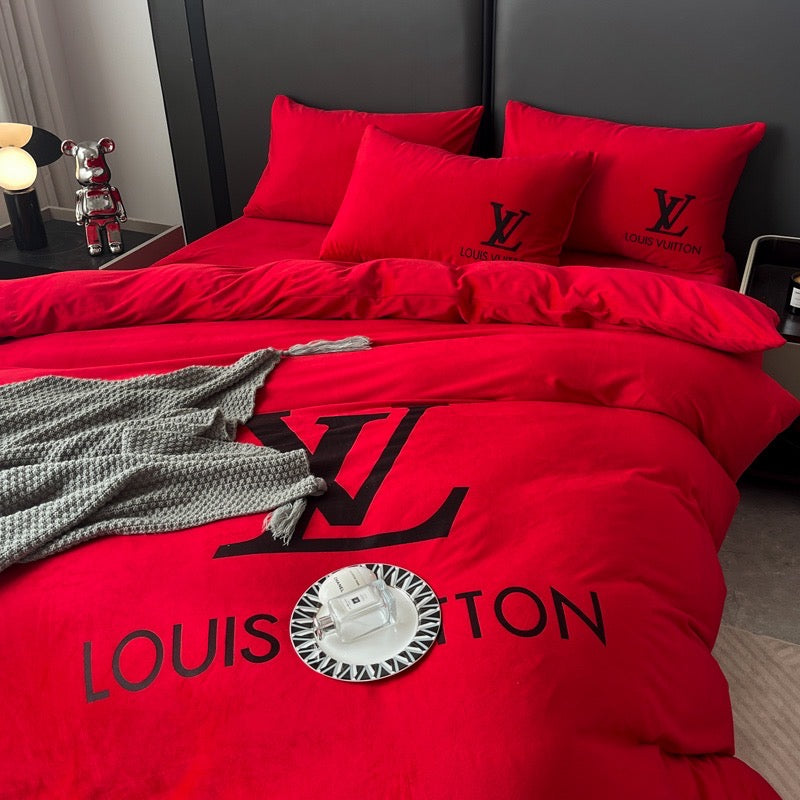 Plain Red Colour Bed Sheet Louis Vuitton LV Luxury Branded Logo Design Crystal Velvet Bedding Set